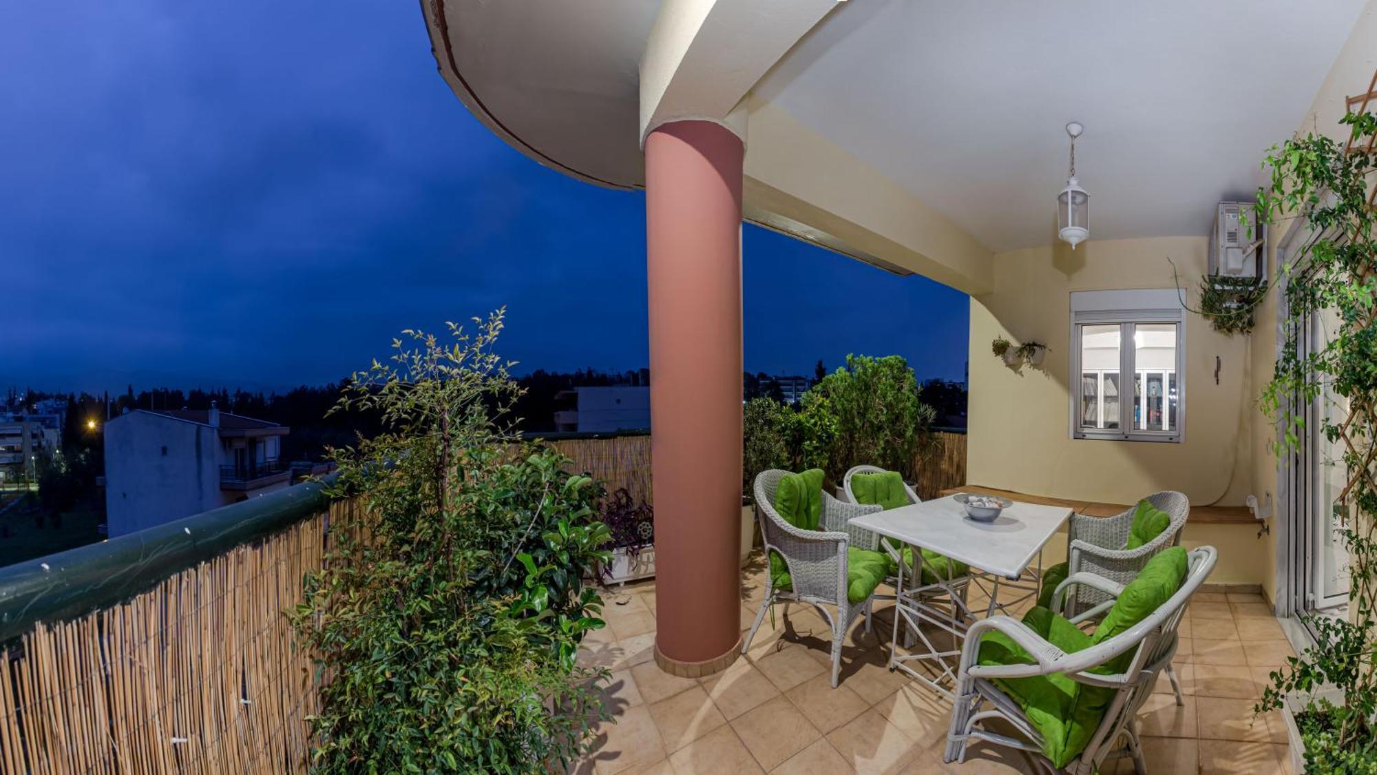 Celestial Garden-Thessaloniki'S Modern, Eclectic Penthouse With An Amazing View And Veranda מראה חיצוני תמונה